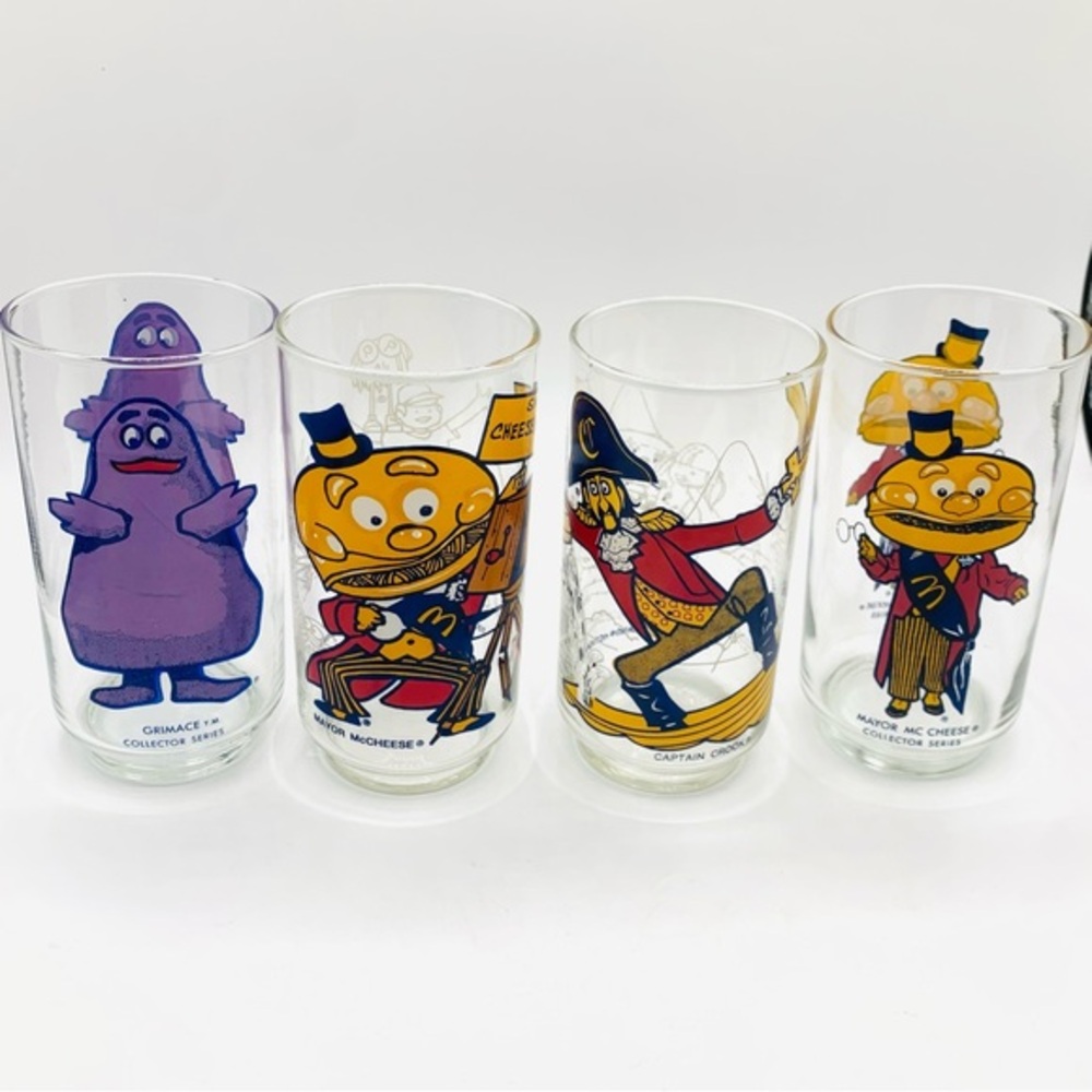 Vtg McDonald’s 1977 Collector Glasses Set Grimace, Mayor McCheese Captain Crook